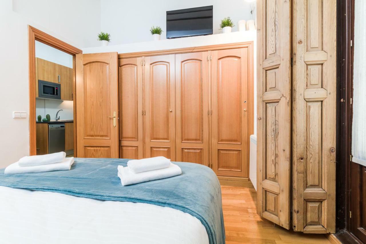 Appartement Pyr Select Plaza Mayor II Y III à Madrid Extérieur photo